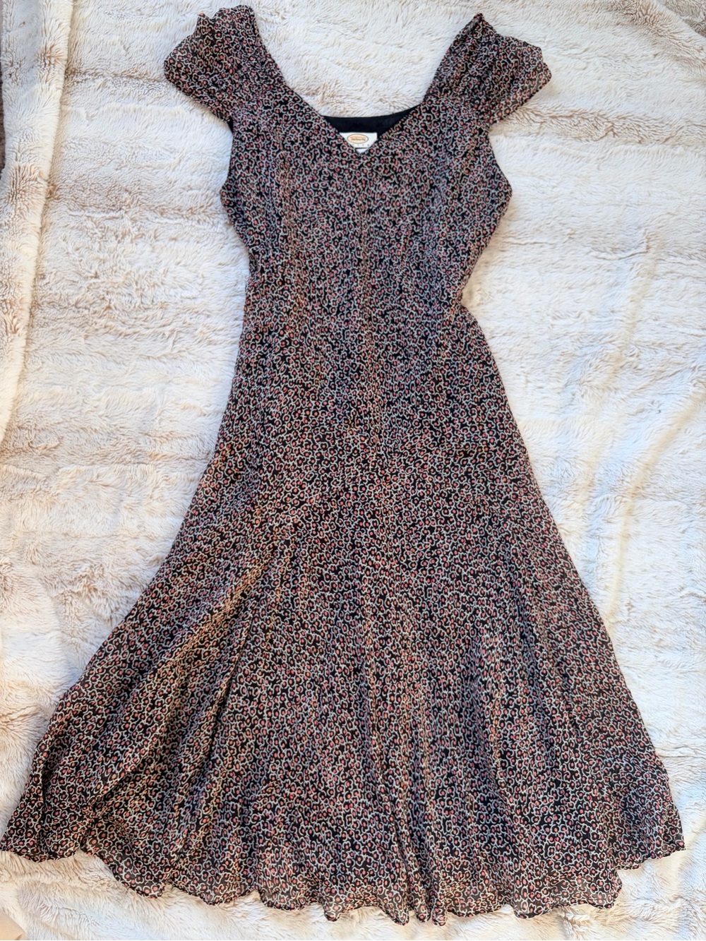 Vintage Black and Pink Floral Midi Dress - Picture 15 of 15